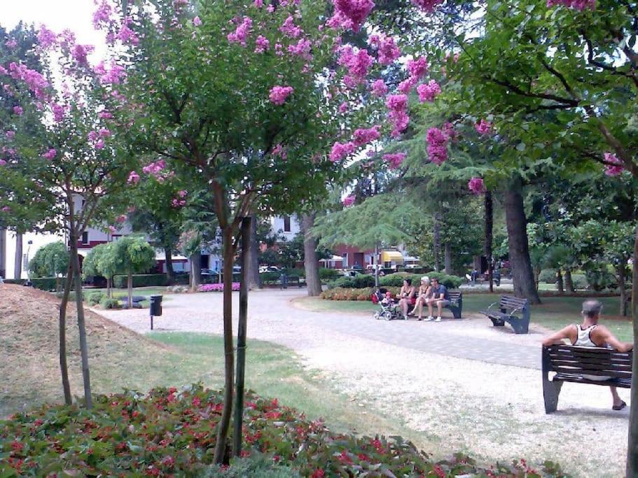 Vista Mare Apartman Poreč Exteriör bild